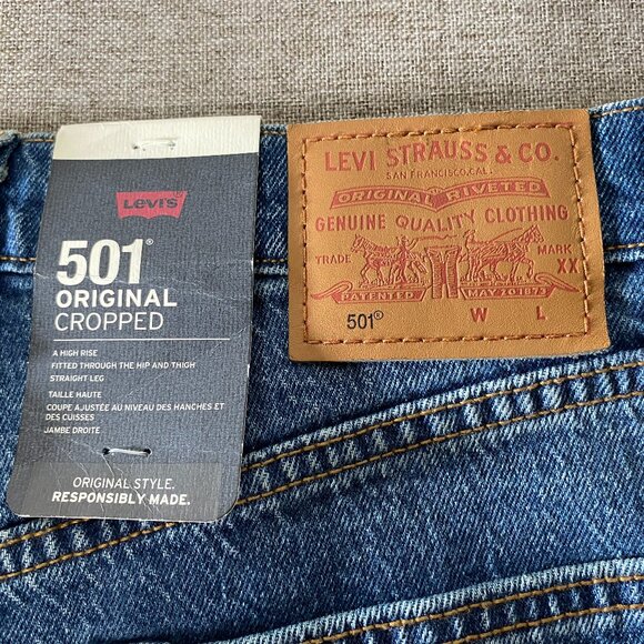 Levi's Premium 501 Cropped Denim Jeans Women's 26 Mid Rise Button Fly Blue NWT - Picture 7 of 15